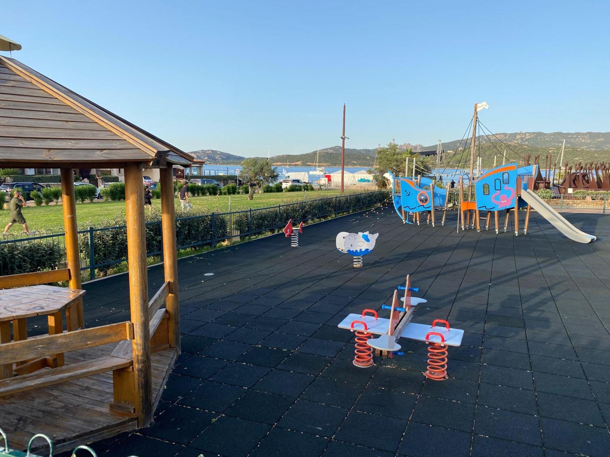 Nrh Cannigione Sunrise Rooftop מראה חיצוני תמונה